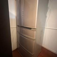 【取引中】引渡し日指定！冷蔵庫475リットル！の画像