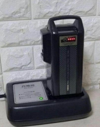 ?ブリヂストン 電動自転車 HYDEE.B新基準 子供のせ大容量8.7Ah☆完成車配送☆美品☆室内保管☆g17