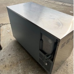 サンヨー 業務用 冷蔵庫 コールドテーブル 台下冷蔵庫 SUR-F1261A 240L センターピラーレス 厨房 飲食店 横120cm奥行き60cm高さ80cmの画像