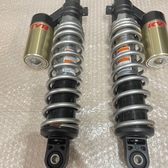 zrx1200 daeg 純正リアショックの画像