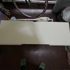 引き取り者決まり　
テレビ台の画像