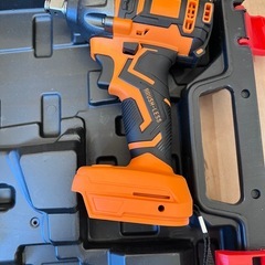 【21V Max】電動インパクトレンチ 充電式 タイヤ交換 ブラシレスモーターの画像