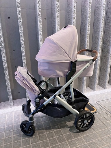 双子　年子　ベビーカー　UPPAbaby VISTA V2 アッパベビー ベビーカー フルセット コット未使用 2人乗り 3人乗り対応
