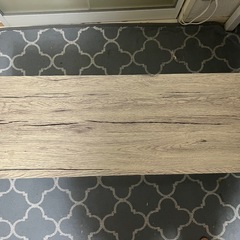 ダイニングテーブル 2脚付きの画像