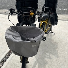 決まりました　ジャンク品　　電動自転車　YAMAHA 子供のせ前後付き の画像