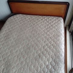 セミダブル　ベットの画像
