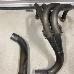 チタンマフラーの画像