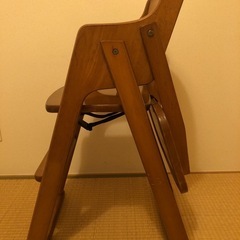 子供用イス　ハイチェアの画像