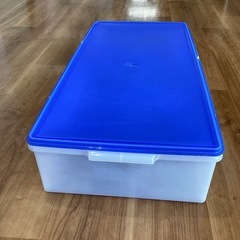 ケース（タッパーウエアー）青【町田市再生家具】0304Bの画像