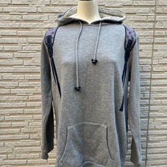 ディズニー ミニーマウス 裏起毛 レースパーカー レディースXLの画像