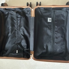 キャリーケースの画像