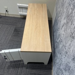 テレビ台の画像