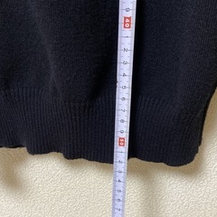 miumiu ニット 黒の画像