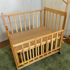 【リユース☆エコちょっぷ】ヤトミ ベビーベッド キャスター付 ナチュラル 木製の画像