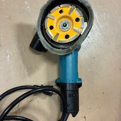 マキタ集塵カバー付ディスクサンダー
の画像