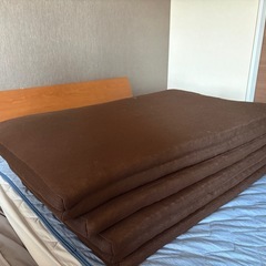 敷布団　セミダブル２枚の画像
