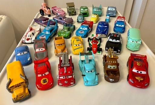 カーズ ミニカー 30台セット まとめ売り（マックィーン、ミス・フリッター等