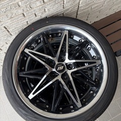 ヨコハマ　225/40r19 タイヤ　ホイールの画像