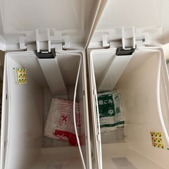 ニトリ30Lゴミ箱2個【引き取り確定】の画像