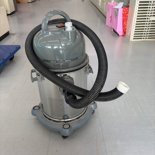 【閉店に伴う出品】 業務用掃除機 大容量タンク キャスター付き 強力吸引 クリーナー