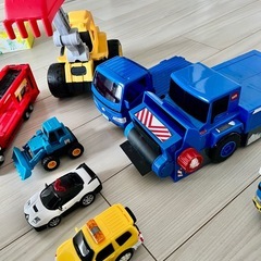 働く車 9台　(トミカ）の画像
