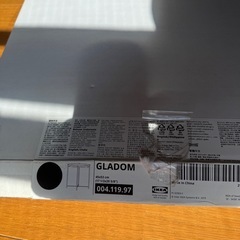 IKEAイケア　丸テーブルGLADOM 45cmX53cmの画像