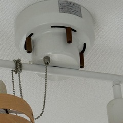 北欧　オシャレ　カフェ　4連スポットライト　照明 キッチン　電気　電球の画像