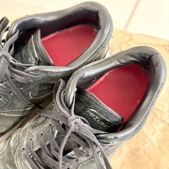 MIZUNO スエード スニーカー 24 ブラックの画像