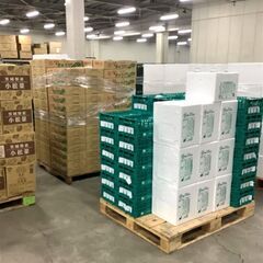 倉庫内作業スタッフの画像