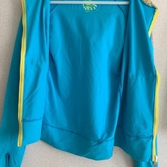 ラッシュガード 2点の画像