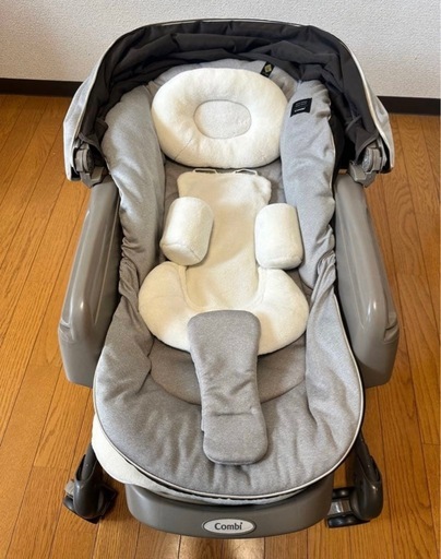 コンビ combi ハイローチェア