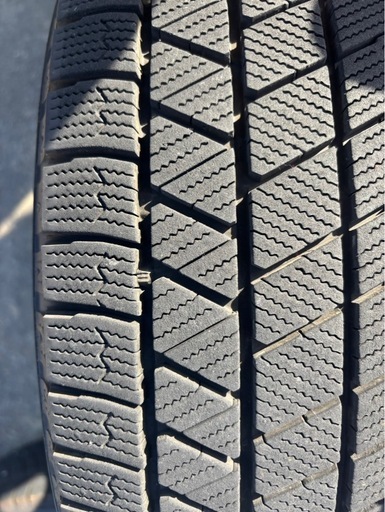 ブリヂストン215/60R16スタッドレス