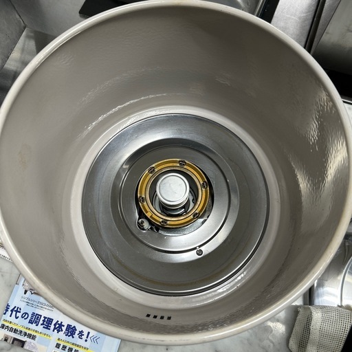 7362【美品】2025年製 リンナイ 業務用ガス炊飯器 RR-200CF 二升炊 LPガス