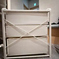 IKEAの3段シェルフ（ジャンク品）の画像