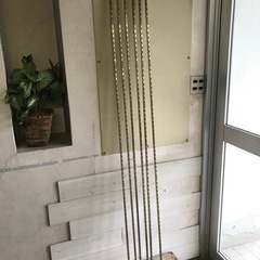 棚作りに重宝⭕️チャンネルサポート(棚柱)6本まとめて！ゴールドカラーの画像