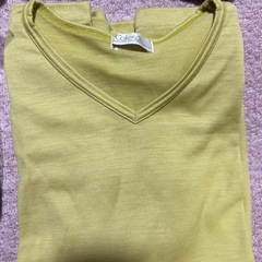 女性用　服　Mサイズ　差し上げます！の画像