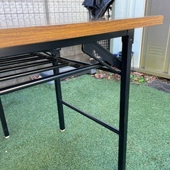 会議テーブルの画像