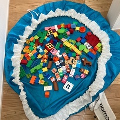 LEGOブロックと収納袋　アンパンマンの画像