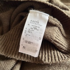 earth フリンジ二ットセーター サイズFの画像
