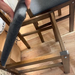 【0円/3月7日まで】ダイニングテーブル＆椅子4脚セット（椅子に難あり・引取限定）の画像