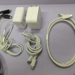 ( E-1056 )Type-C to Type-Cケーブル１０本アダプター２個セット⑧ELECOMアダプターあり 中古 通電確認済みの画像