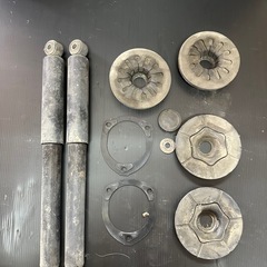 サクシード プロボックス 純正　ショックアブソーバー 1台分の画像