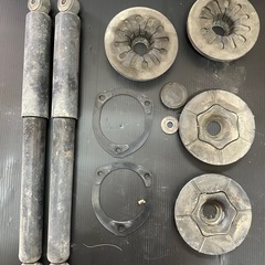 サクシード プロボックス 純正　ショックアブソーバー 1台分の画像