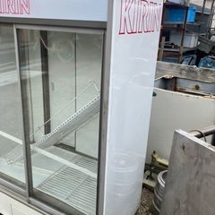 業務用冷蔵庫の画像