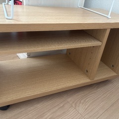 液晶テレビ32型・テレビ台 2011製SHARP AQUOS LC-32V5の画像