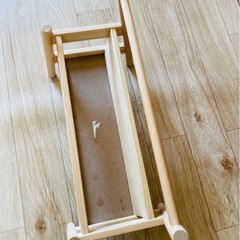 絵本ラックの画像