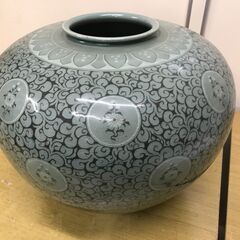 B041 古岩陶塾研究所 古岩 金興福 青磁 花瓶 共箱付   胴径 約36cm×高さ　約30cm 壷の画像
