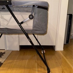 ベビーベッドの画像
