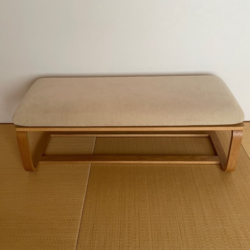 無印良品リビングでもダイニングでもつかえるベンチ