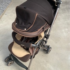 コンビ　combi ベビーカーの画像